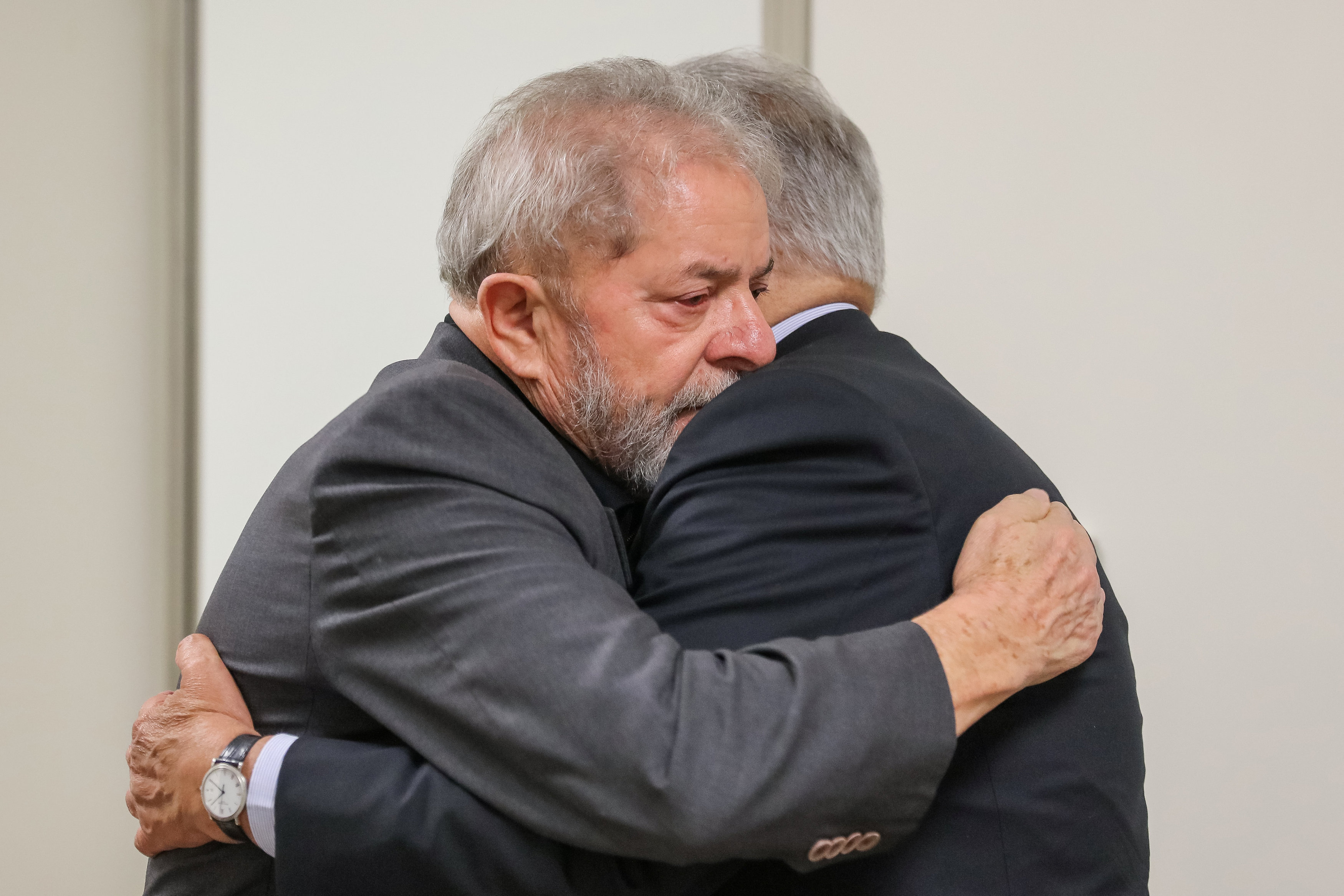 Brasil empieza a medir el impacto de tener a Lula a las puertas de la cárcel