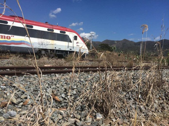 El futuro incierto de los trabajadores del ferrocarril Ezequiel Zamora