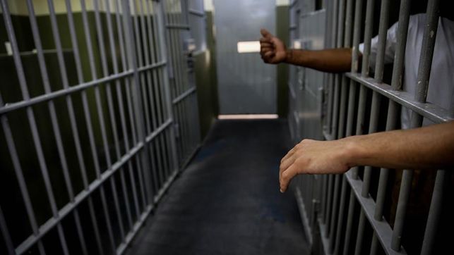 Corte Suprema de Brasil decide indemnizar a presos de cárceles hacinadas