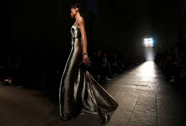 A model presents a creation from the Bottega Veneta Autumn/Winter 2017 women collection during Milan's Fashion Week, in Milan, Italy February 25, 2017. REUTERS/Alessandro Garofalo