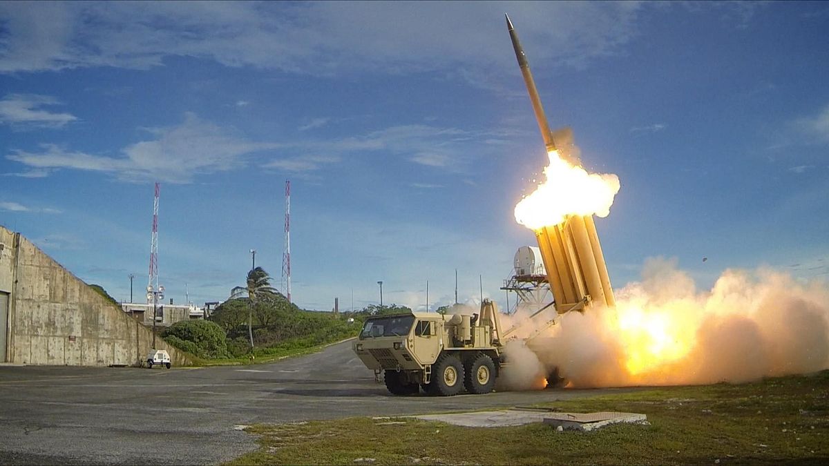 EEUU envía controversial sistema antimisiles a Corea del Sur