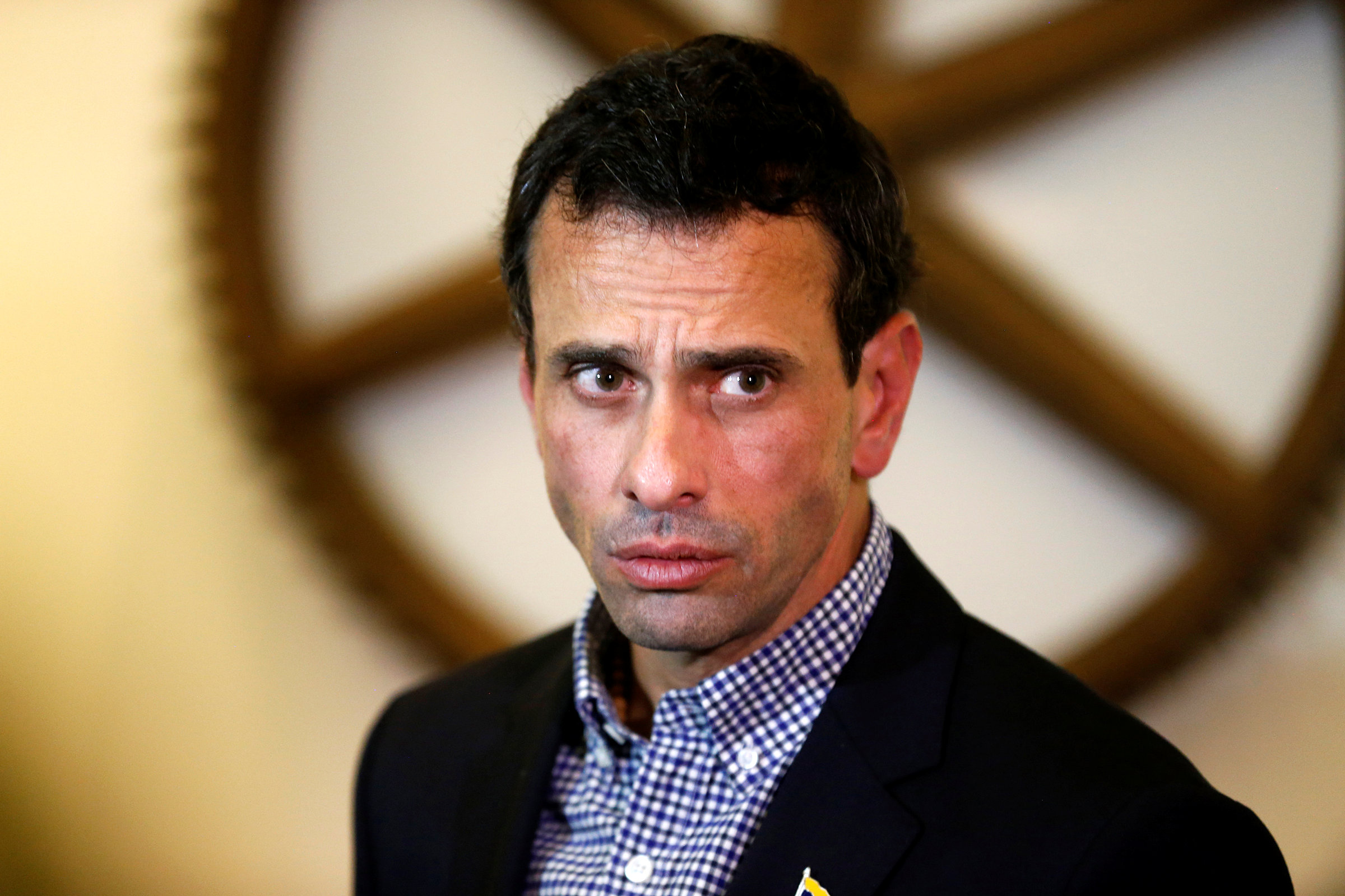 Capriles propone someter a referéndum su inhabilitación en Miranda