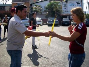 Hugo Ruiz: Luchemos espiritualmente orando por Venezuela