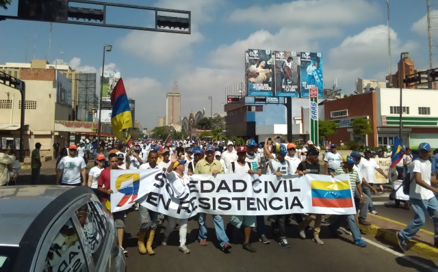 Zulia marchó en silencio por fallecidos durante manifestaciones en abril