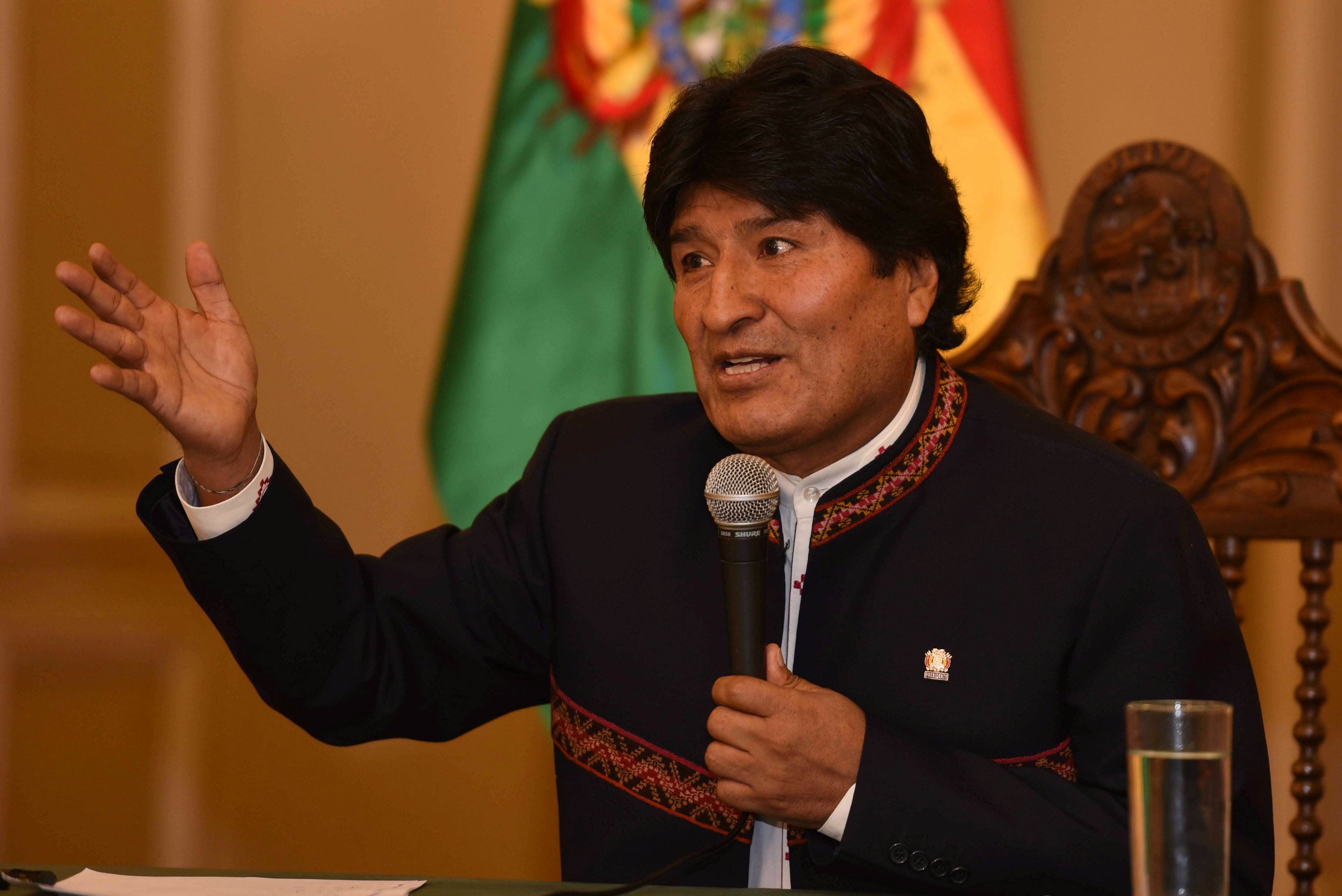 Evo Morales afirma que su reelección garantiza la “continuidad democrática”