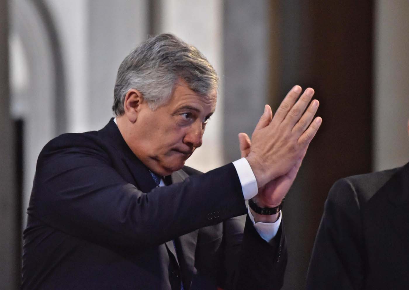 Tajani reclama la liberación de periodistas encarcelados en Venezuela