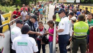 Bloque Constitucional exhorta a la comunidad internacional mantener la solidaridad con migrantes venezolanos