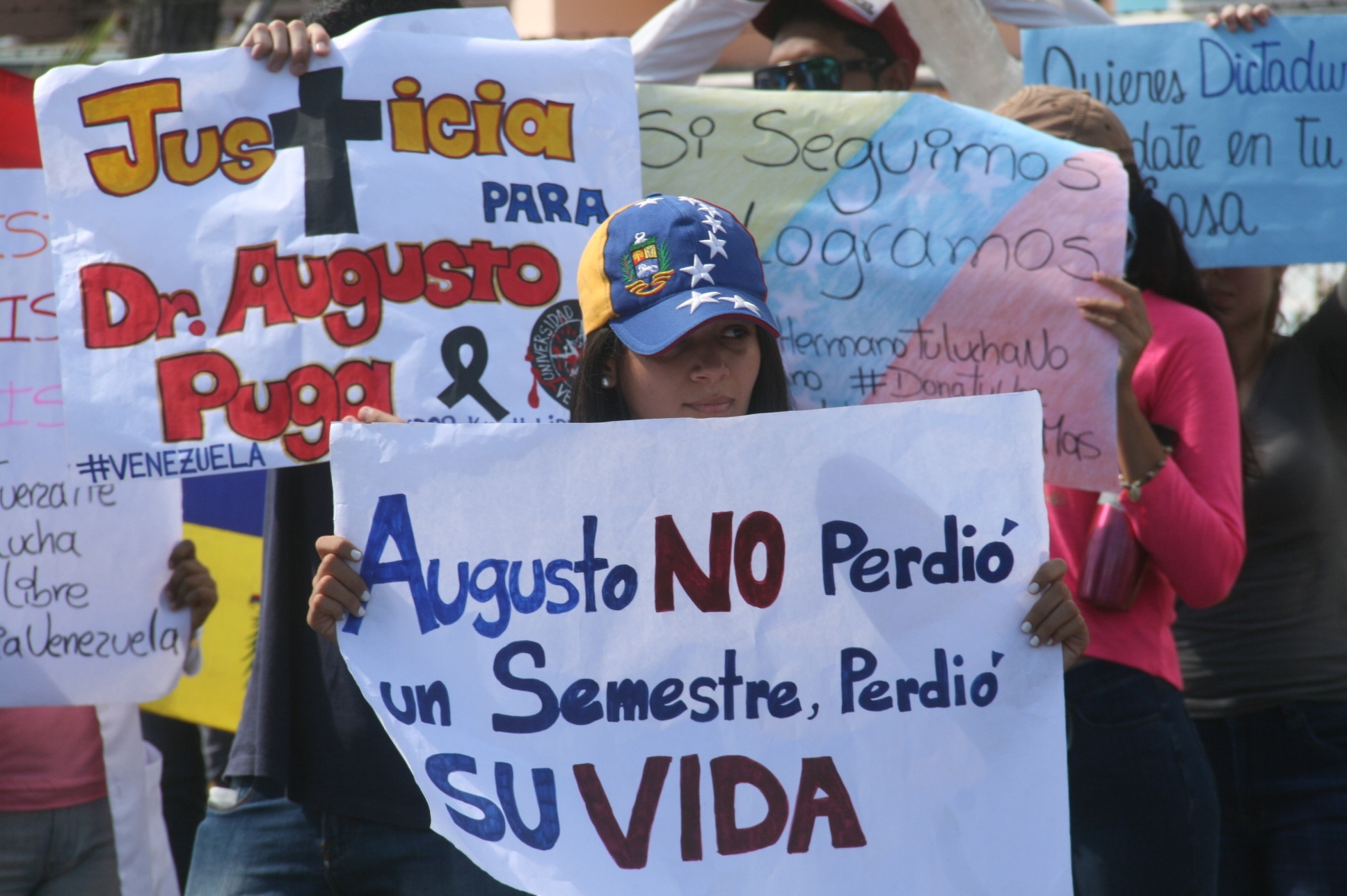 En pancartazo estudiantes de la Udo – Bolívar siguen pidiendo justicia para Puga