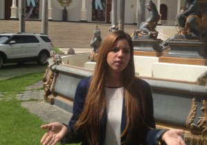 Luisana Bermúdez: No hay Patria bonita con Maduro, solo hay miseria, corrupción, hambre y éxodo