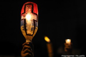 Velas de la libertad: Así se iluminó Parque Cristal en honor a los caídos (FOTOS)