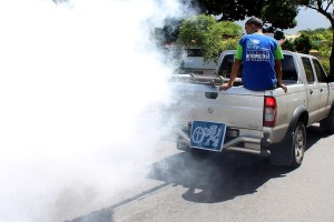 Alcaldía Metropolitana lleva adelante jornada de fumigación en las 32 parroquias de Caracas