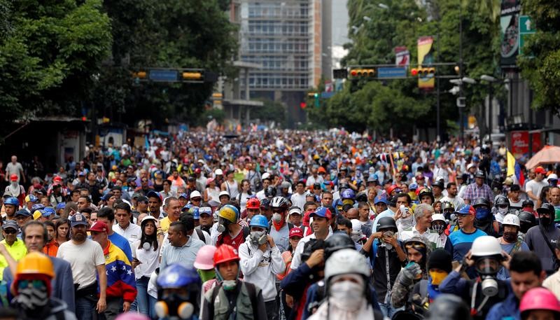 La megamarcha de este #24Jun es a La Carlota y los venezolanos hablarán de frente a las Fanb