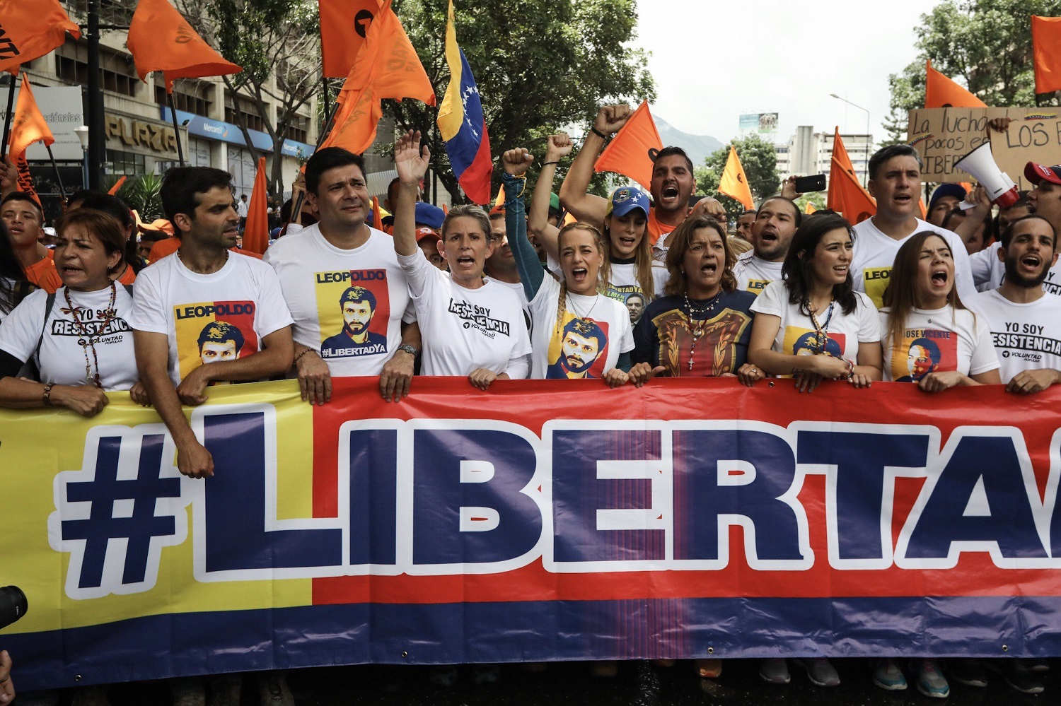 Venezolanos en España reciben con sorpresa y escepticismo liberación de López