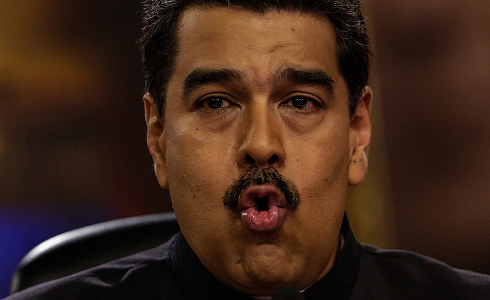 Nicolás vocifera su fracaso en cadena: Acepta que en Venezuela no se puede comprar ni un colchón