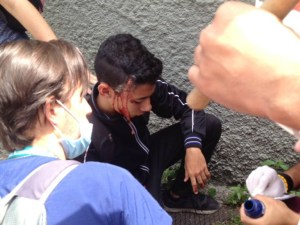 Un joven resultó herido en trancazo de la UCV #23Jun