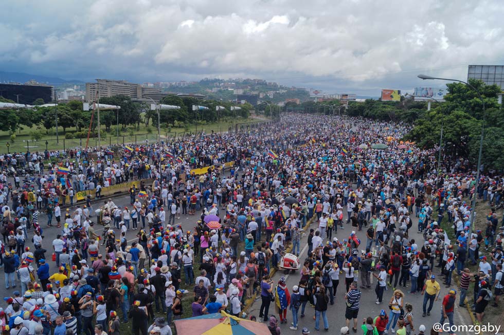 Exilio en Miami llama a no olvidar “objetivo político” de protestas en Venezuela