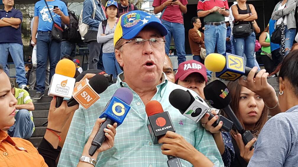 César Pérez Vivas: A partir de hoy Maduro es doblemente ilegítimo