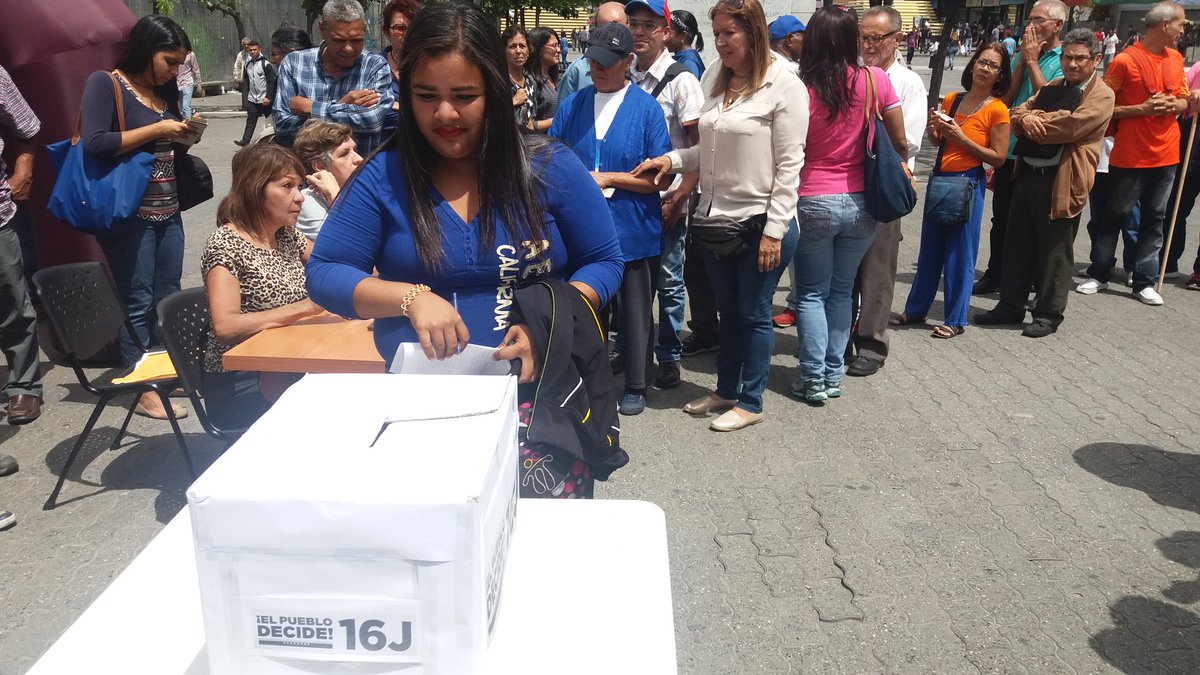 La plaza Brión de Chacaíto funcionará como megacentro para la consulta popular #16Jul