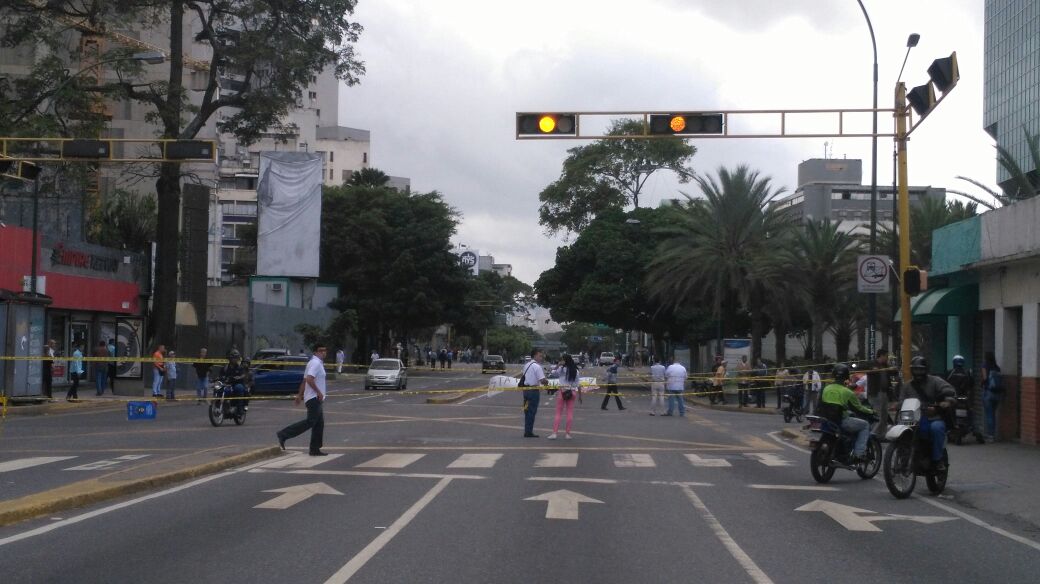 En la avenida Libertador se unieron al trancazo #10Jul