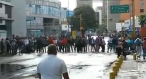 Protesta en Chacaíto en rechazo al aumento del pasaje en transporte público #17Jul