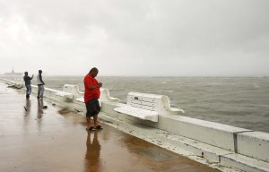 El huracán Harvey se debilita, se convertiría en tormenta tropical