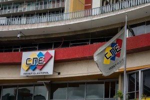 Extraoficial: Rectores del CNE habrían presentado su renuncia ante el TSJ de Maduro