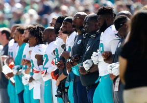 Crece ola de protestas en la NFL tras críticas de Trump
