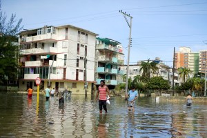 Panamá traslada 90 toneladas de ayuda a islas caribeñas devastadas por Irma