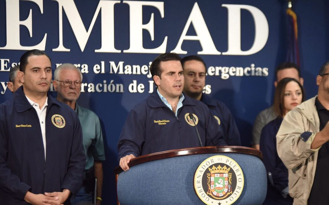 Gobernador de Puerto Rico eleva a 34 las muertes por el paso de huracán María