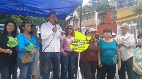 Héctor Urgelles: Hidrocapital debe pasar a manos del municipio para que mejore el servicio