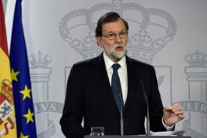 Rajoy dispuesto a no intervenir Cataluña si gobierno regional convoca a elecciones