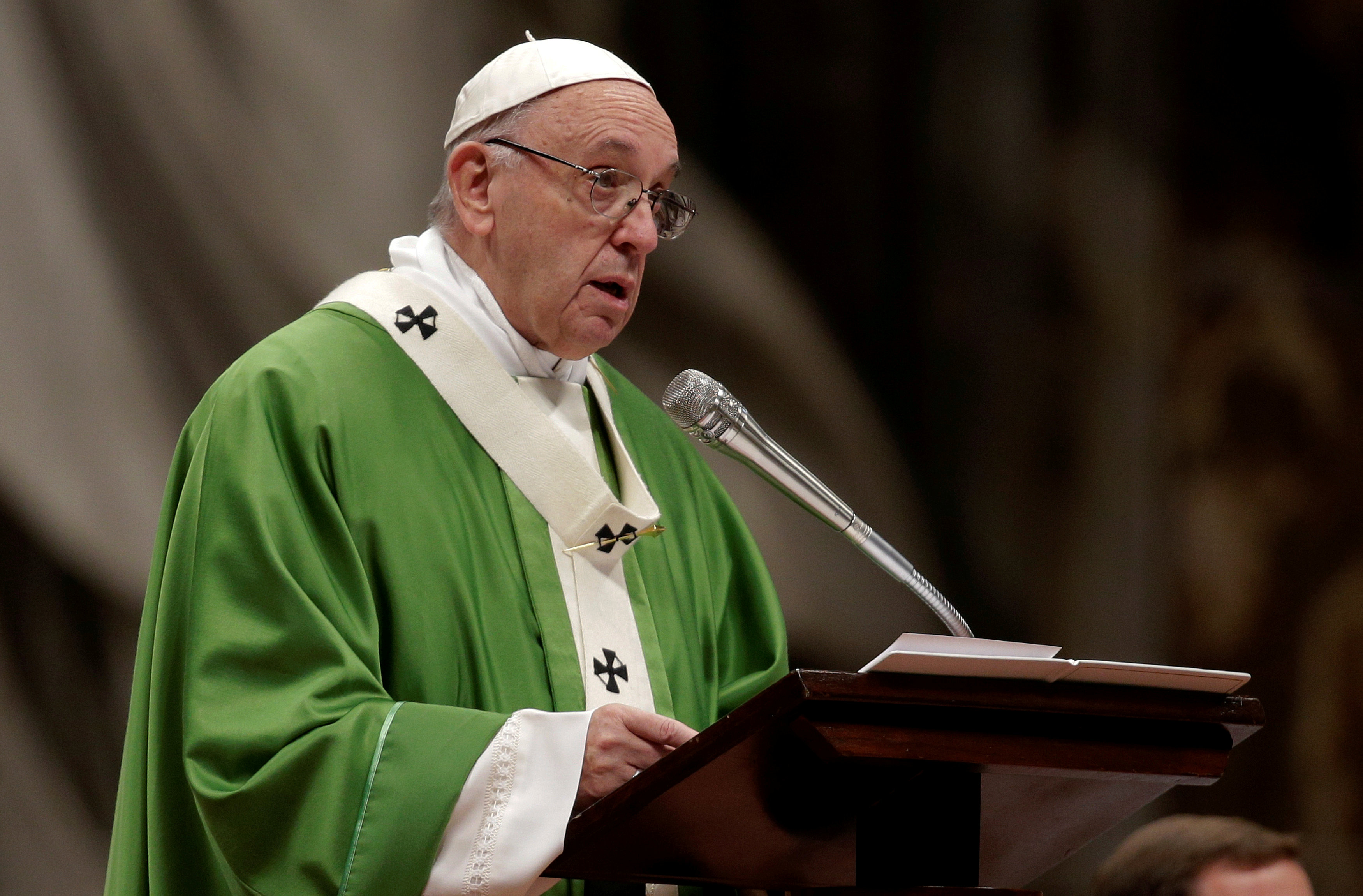El papa Francisco sustituye al cardenal mexicano Norberto Rivera