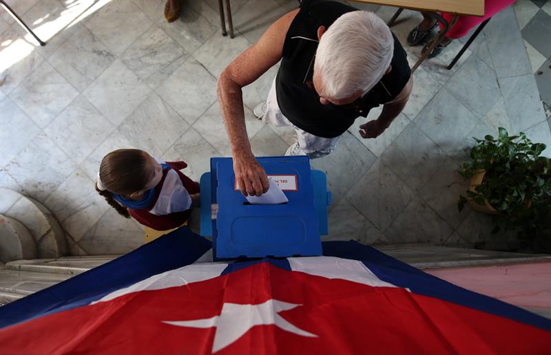 Elecciones en Cuba: El principio del fin de la era Castro