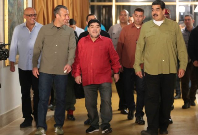 Maduro y Maradona (2)