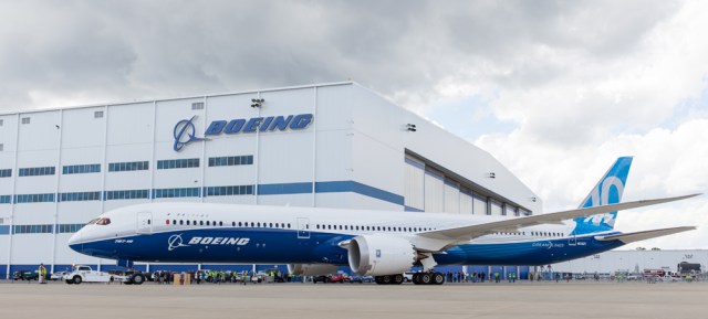 Boeing-787-10-First-Flight-March-2017zl