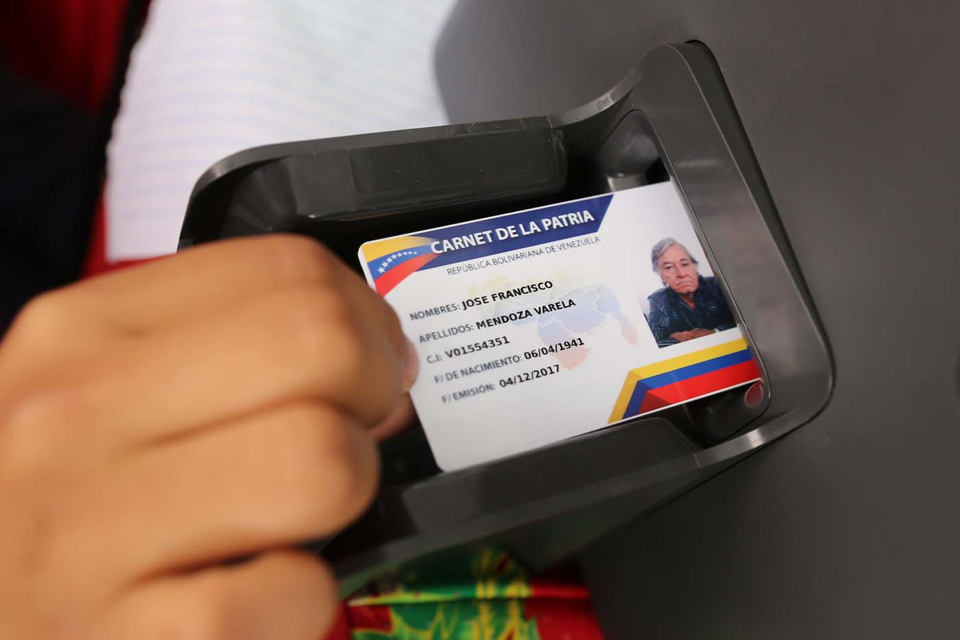Soy Venezuela: El carnet de la patria es un método de sumisión para doblegar a los venezolanos
