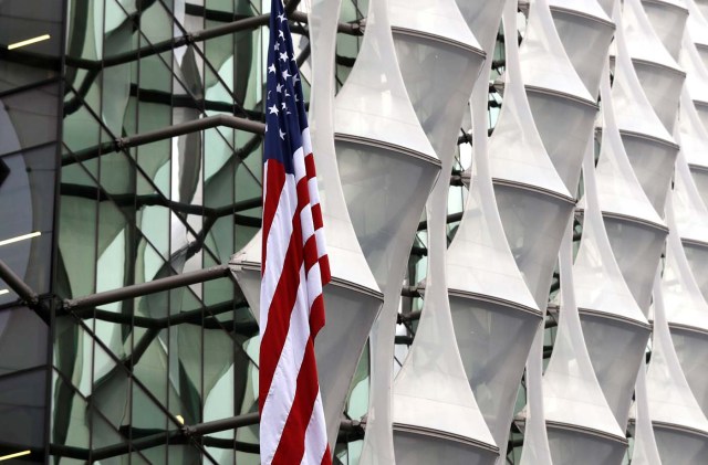 The US flag flies outside the new U.S. Embassy in Nine Elms in London, Britain January 12, 2018. REUTERS/Peter Nicholls