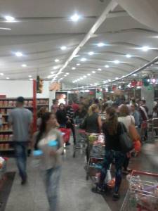 Sundde obliga a regular precios de cadenas de supermercados a nivel nacional