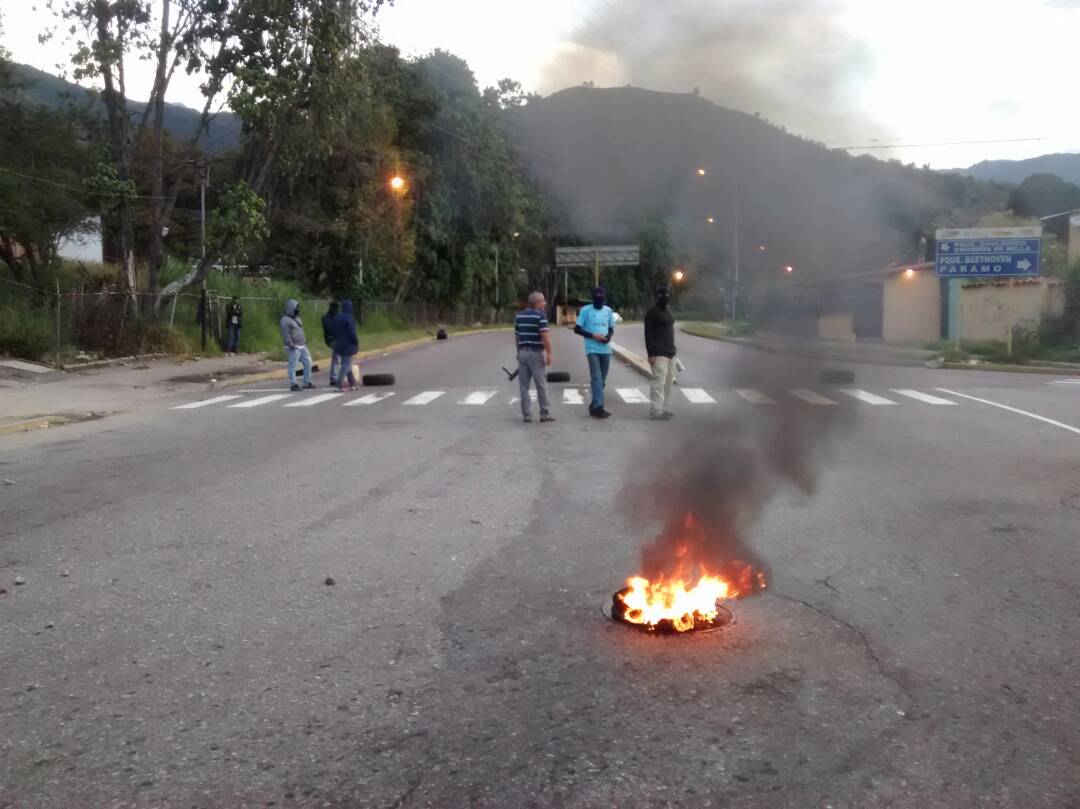 Protesta de trabajadores de la ULA en Mérida #15Ene (Fotos)