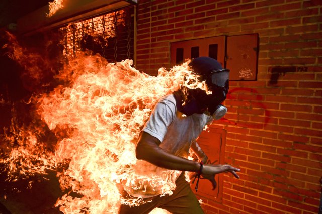 Fotos extraídas de AP y de la Biblioteca Nacional