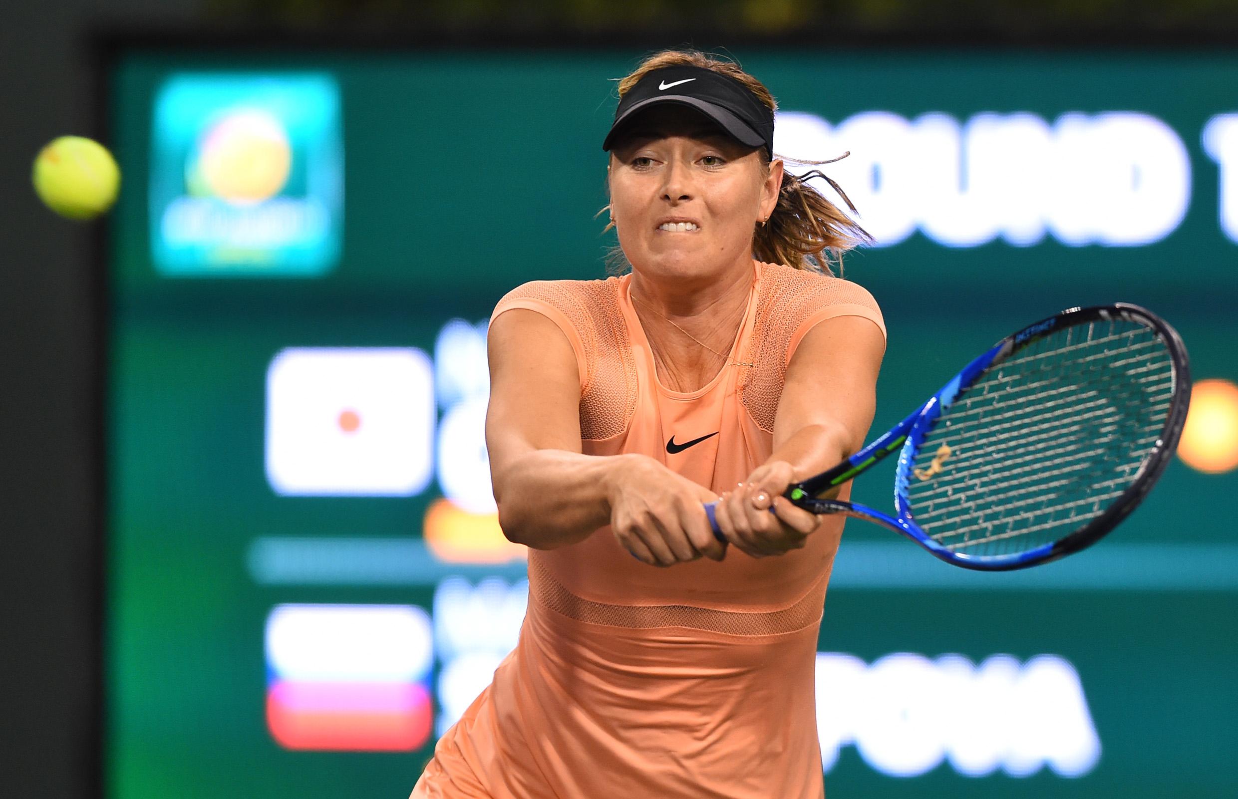 Sharapova se desvincula de su entrenador tras fracaso en Indian Wells