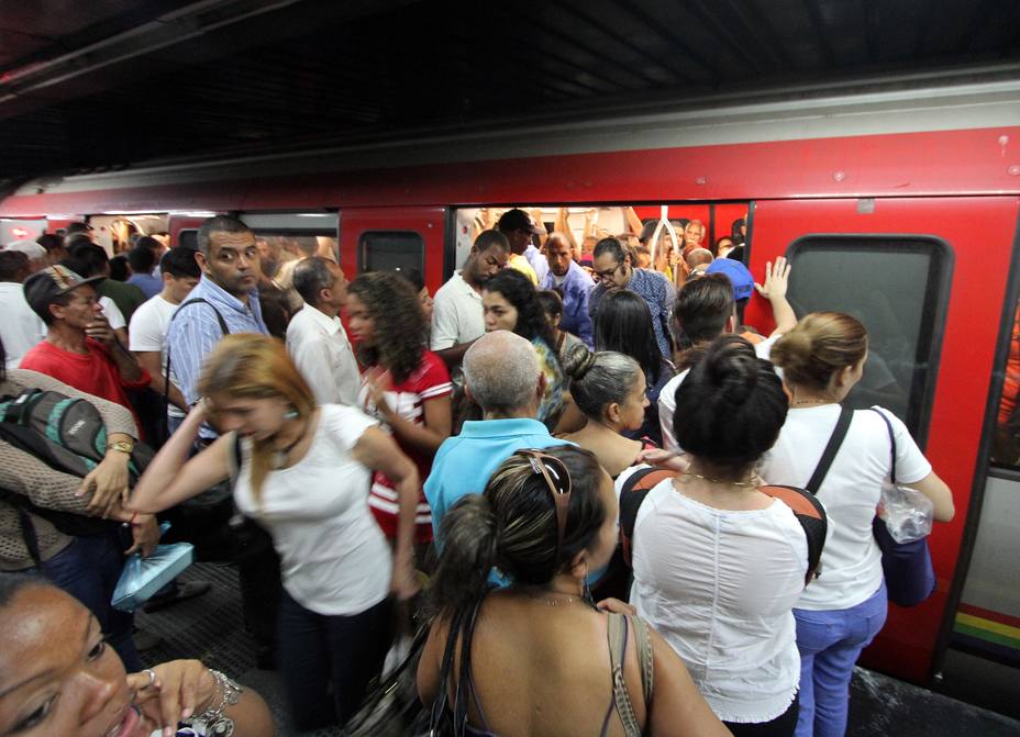 Reportan falla de energía en el Metro de Caracas este #4May