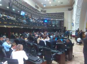 Asamblea Nacional aprueba acuerdo para investigar red de corrupción en Pdvsa