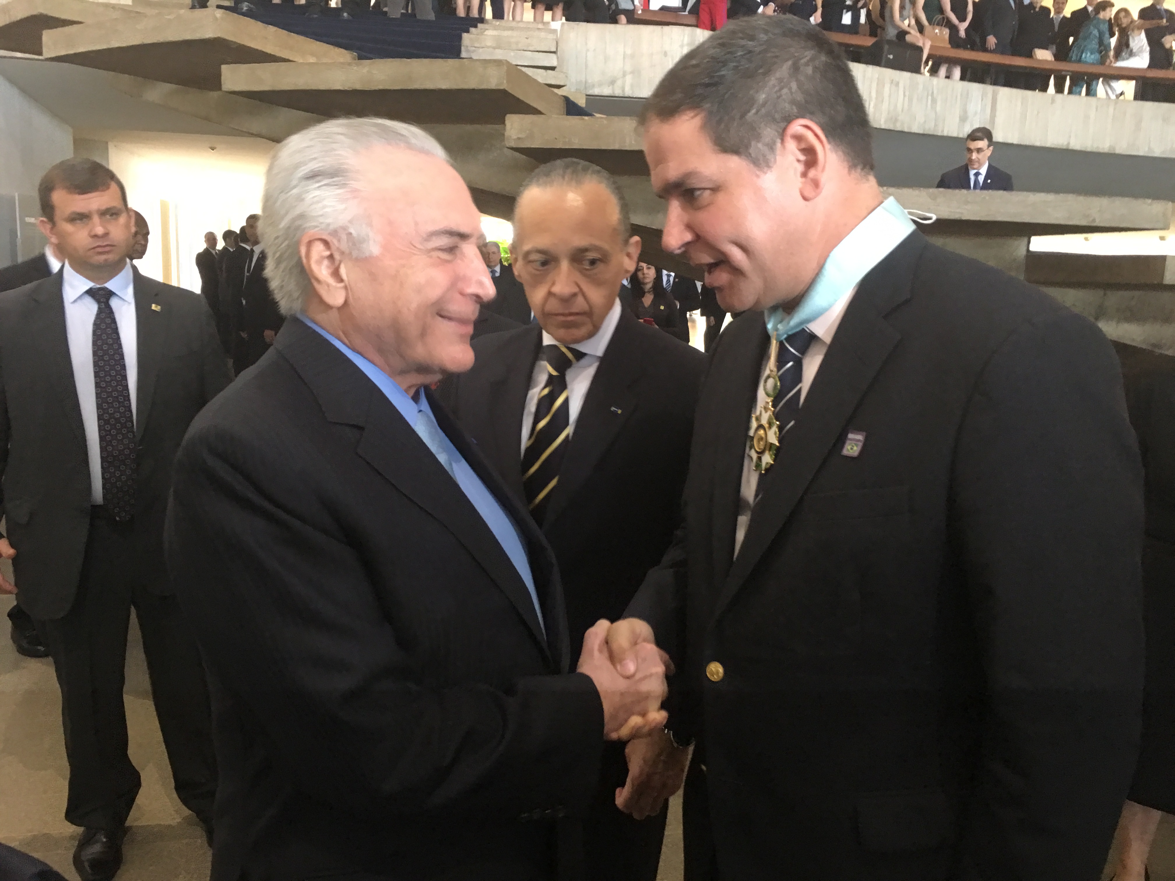 Luis Florido y presidente Temer discutieron emergencia migratoria entre Venezuela y Brasil