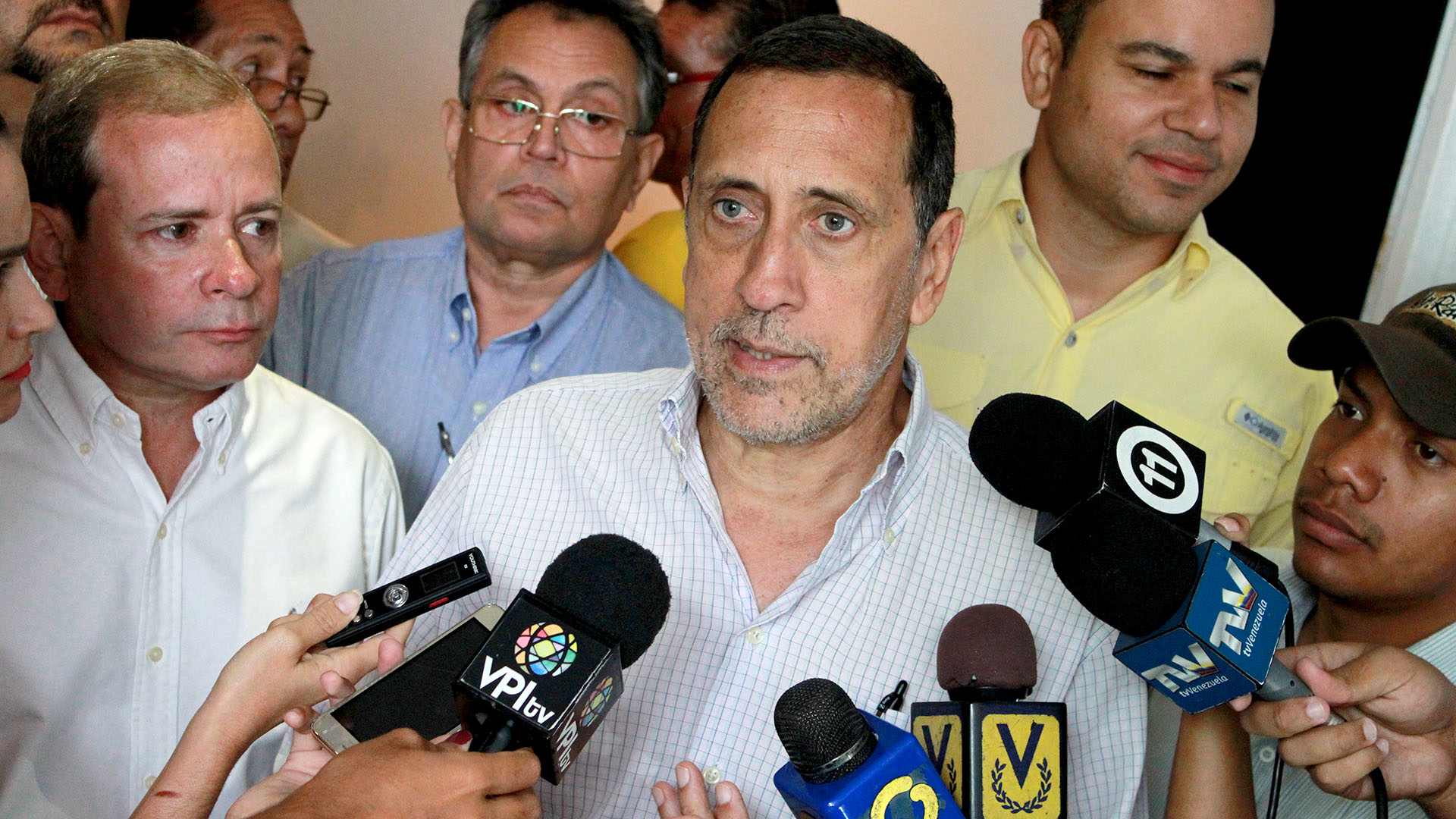 José Guerra alertó que la írrita “ley antibloqueo” deroga de facto a la Constitución