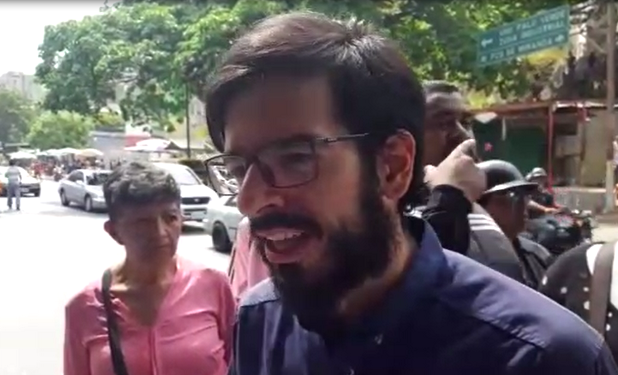 Pizarro desde protesta en Palo Verde: Si queremos recuperar el país hay que estar en la calle (VIDEO)