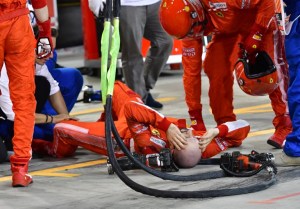 En VIDEO: La fractura de pierna del mecánico de Ferrari en el GP de Bahrein