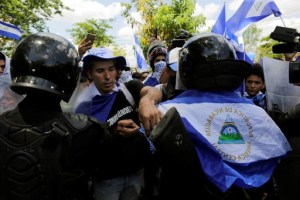 Al menos seis estudiantes heridos en nuevo choque en Nicaragua