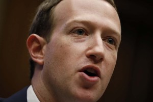 Zuckerberg acepta reunirse en Bruselas con la Eurocámara a puerta cerrada