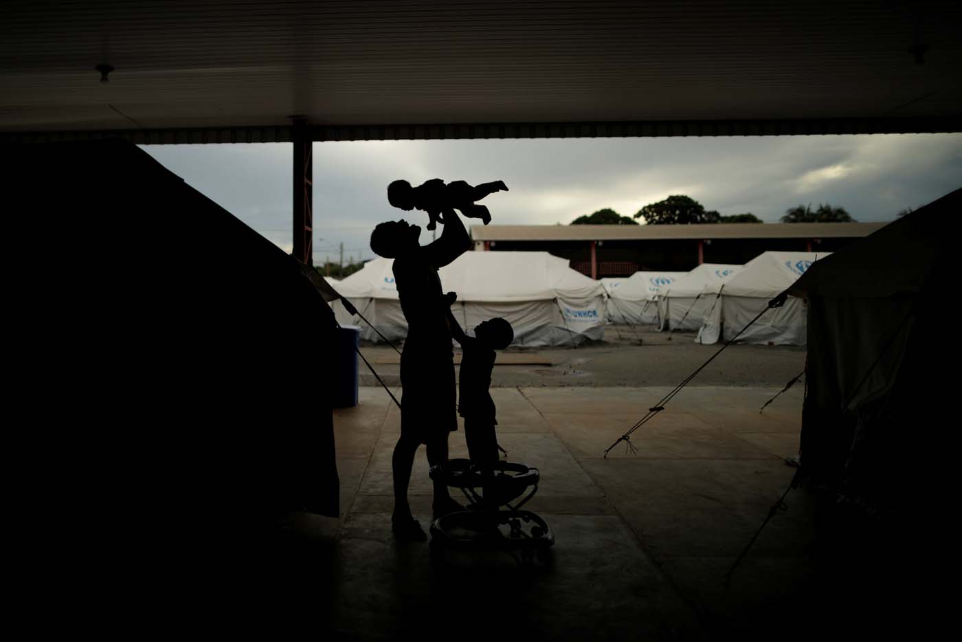 Brasil se prepara para una eventual nueva ola de inmigrantes venezolanos